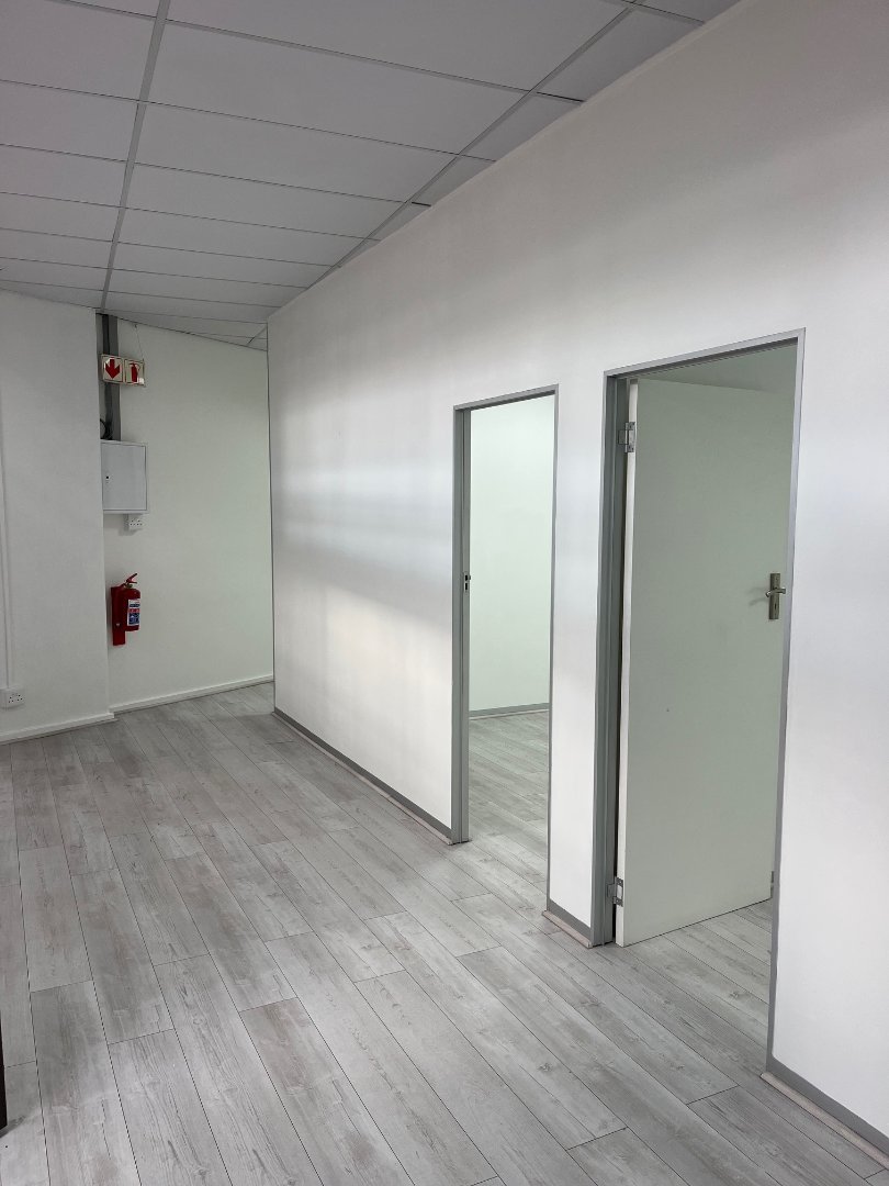 To Let Commercial Property for Rent in Milnerton Ridge Western Cape